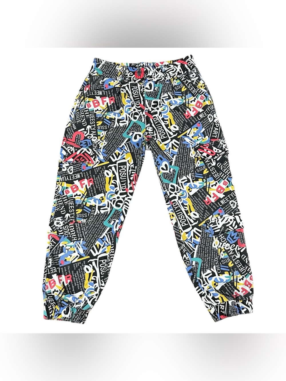 VIP Jeans Women’s 7/28 Graffiti Newspaper Print Cargo Jogger Pants Y2K